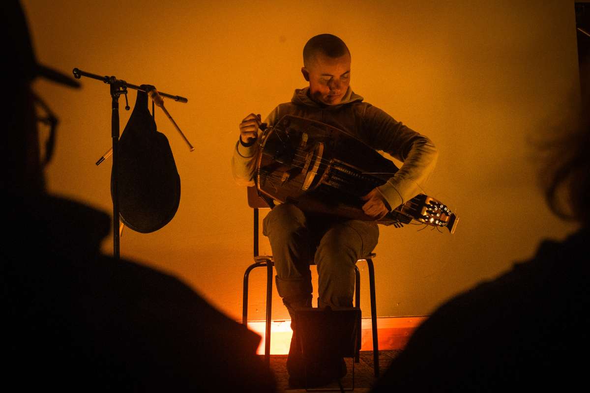 Avant-garde at its finest: solo performance by experimental hurdy-gurdy virtuoso Lise Barkas as part of the Carte Blanche for the LUFF festival in western Switzerland.